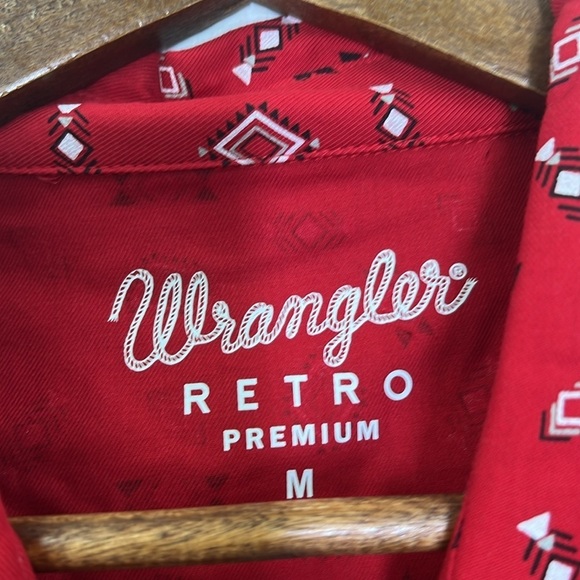 Wrangler - NWT UGA Georgia Bulldogs Retro Long Sleeve Snap Button Up Shirt Med - Picture 11 of 14